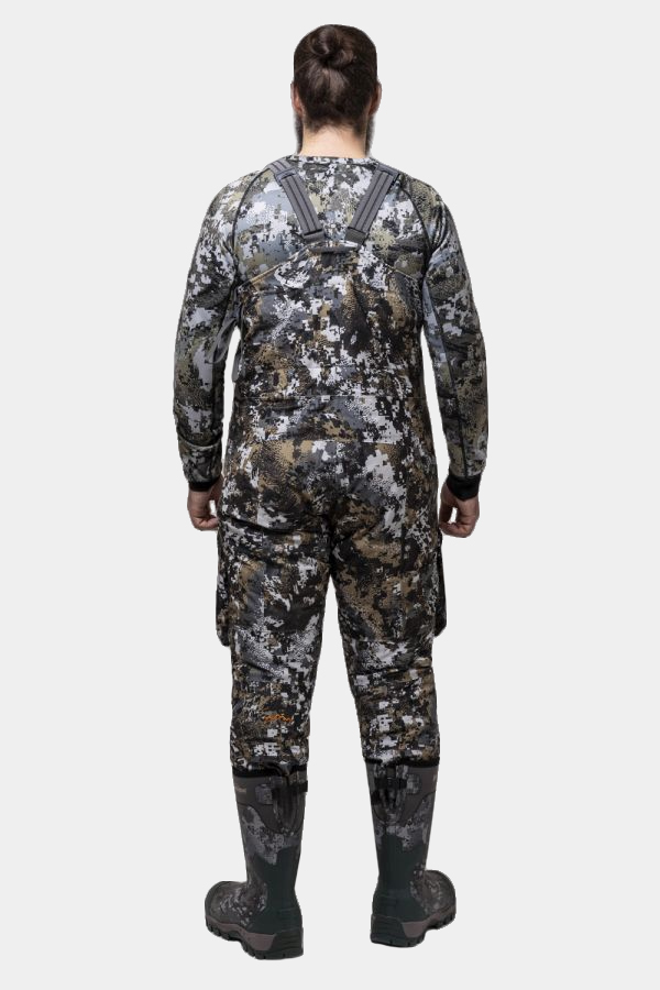 Костюм Necessity